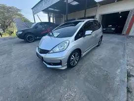 HONDA JAZZ RS 2011 MANUAL ISTIMEWA