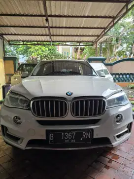 Jual cepat cash bmw x5 sport 2014 pemakaian 2015 mulus bagus