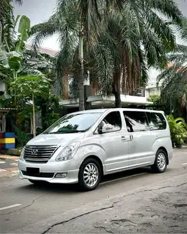 Hyundai H1 XG Royale MPI Silver 2013 Tdp Murmer Ori Menarik Bu Antik