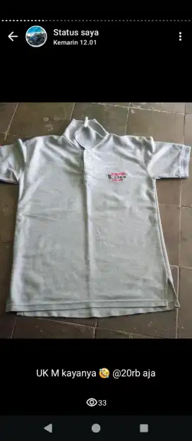 Kaos polo wanita