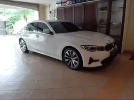 BMW G20 320i 2022 A/T
