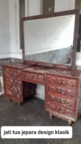 Cocok untuk penggemar jati tua design klasik.