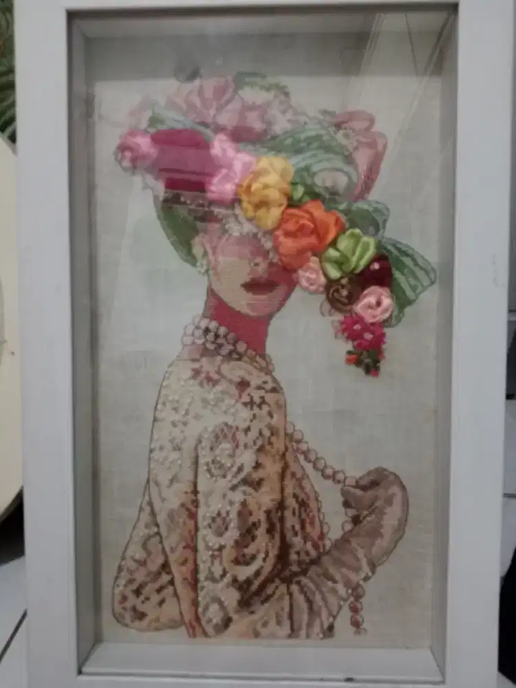 Dijual pajangan di dinding