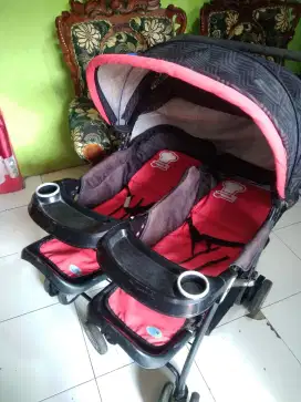 Stoler kembar merk labeile
