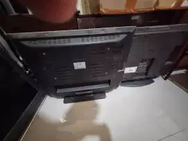 Menerima jual beli tv bekas lid/ lcd borong atau satuan