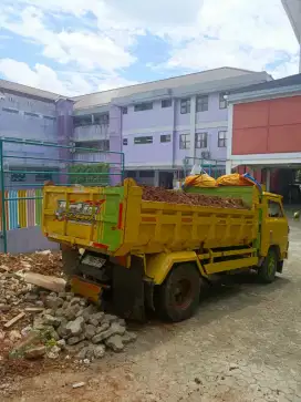 Jual tanah merah dan tanah urug