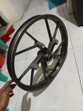 Velg Suzuki Satria FU 150 hanya depan saja