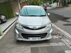 Veloz 2013 MT low km