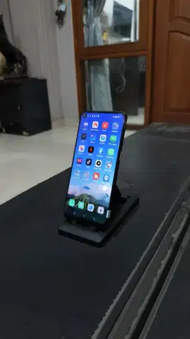 Oppo Reno 5 8GB+ 5GB / 128GB face id on NFC on video up to 4k