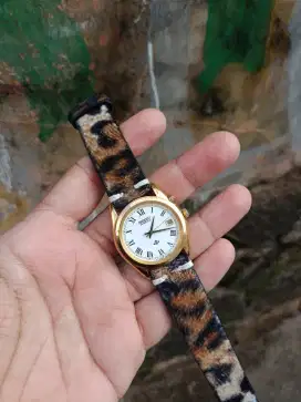 Jam Tangan Seiko kinetic caliber 5m22 original