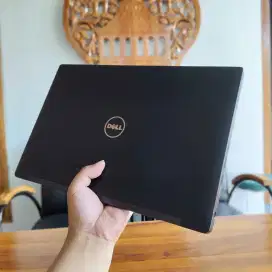 Laptop Slim Core i5 7th DELL 7480 Bezelless Powerful Ready to Work