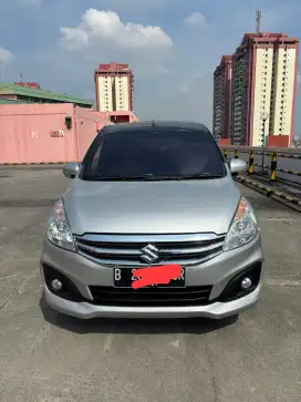 Suzuki Ertiga GL AT 2017