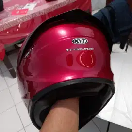 Baca Deskripsi Helm Kyt TT Course Maroon Ukuran L