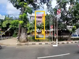 Disewakan Ruko 4,5 Lantai Di Jl. Raya Pasar Minggu, Duren Tiga