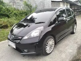 Honda Jazz RS manual 2013