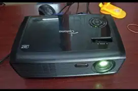 Proyektor optoma ES 526