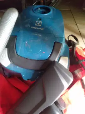 Jual vacum cleaner masih bagus tidak ada kerusakan