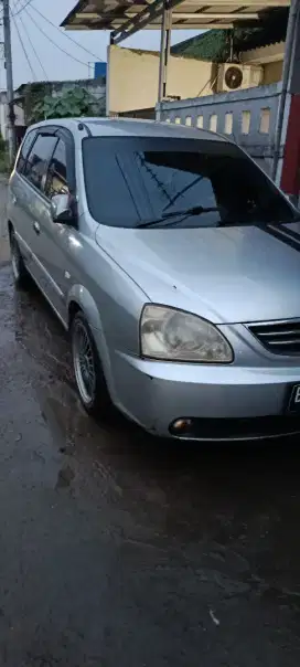 Kia Carens 2003