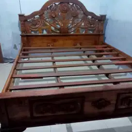 Dipan ukir jati tempat tidur bekas dah melamin Bogor 180