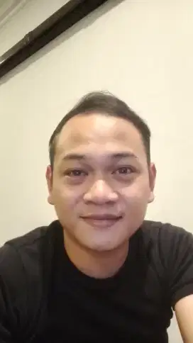 MENCARI PEKERJAAN SEBAGAI SUPIR PRIBADI, KANTOR ATAU FREELANCE HARIAN.