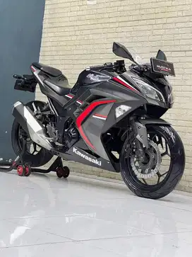 Perfect Condition!!Kawasaki Ninja 250 SE ABS 2016 Plat Jatim-Mustika