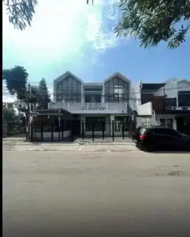 Disewakan ruko pinggir jalan antapani