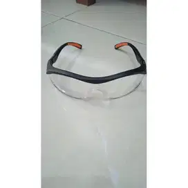 Kaca Mata Safety CIG