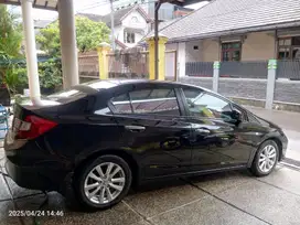 Honda Civic 2013 Bensin