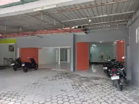 Disewakan ruko strategis cocok buat usaha dan kantor