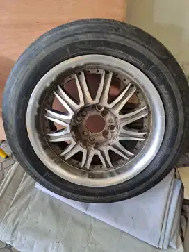 Ban dan Velg Mobil