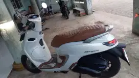 Di juat Honda Stylo 160 ABS Putih LowKM