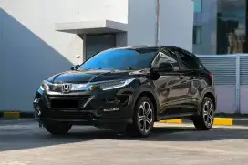 (Dp 10jt - Km 43rb) Honda hrv se cvt 2019 sangat terawat HR-V