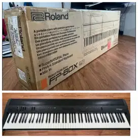 Roland digital piano FP-60X used like new