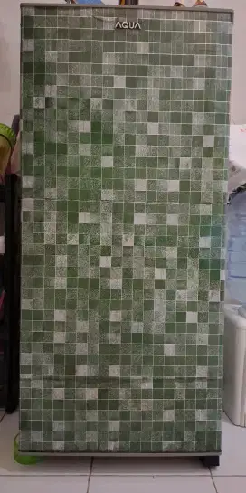 Kulkas 1 pintu merk AQUA