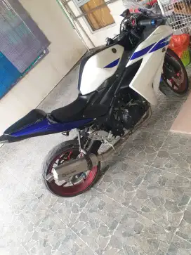 Dijual CBR 250cc barang layang dipakai cool