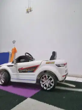 Mobil aki remot/mobil mainan remot
