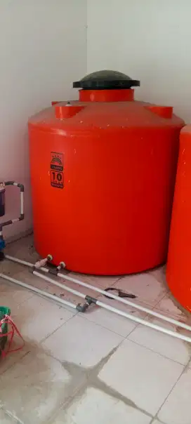 Tandor air merk lobster 2000 liter
