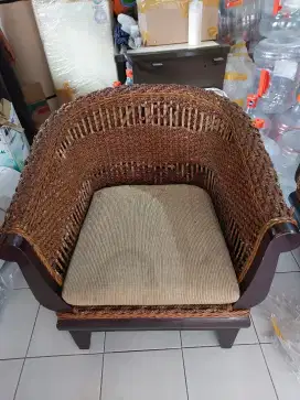 Kursi Anyam Eceng Gondok Minus