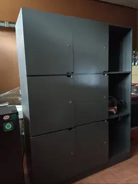 Lemari Multifungsi 6 Slot
