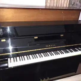 Piano YAMAHA C108 New