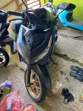 Bismillah jual vario warna hitam
