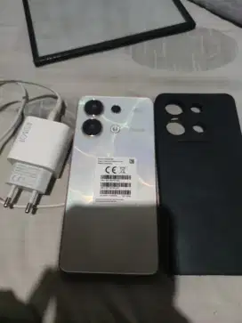 Redmi Note 13 4G ram 8/256