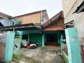 DiJual Cepat Rumah dan Kosan 11 Pintu di Karawang Barat