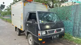 Mistubishi L300 BOX 2010