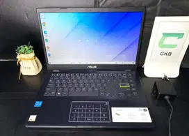 Laptop Asus VivoBook Ram 8gb FHD IPS backlight NumberPad Garansi resmi