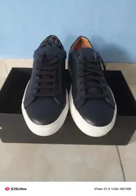 Sepatu Hugo Boss Black New Size 42 Ori