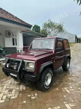DAIHATSU FEROZA 2WD MT 1995