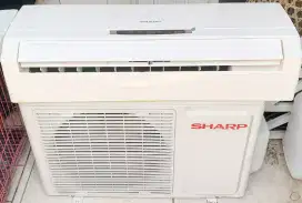 AC 1/2 PK SHARP Orisinil Low300Watt Bagus Normal & Dingin Sekali
