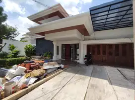 Disewakan Rumah Cocok Utk Kantor Harga Murah Area Jeruk Purut Cilandak