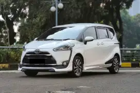 (Dp 10jt - Garansi 1th) Toyota Sienta Q 1.5 cvt 2017 Siap Pakai
